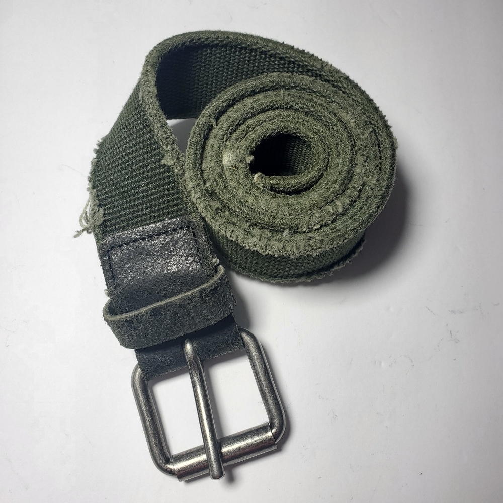 Diesel Vintage Woven Distressed Look Unisex Green Belt. Size: 38"